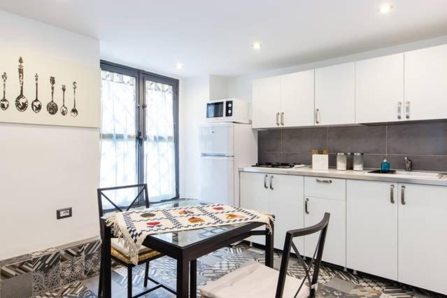 Umberto Flat City Center Catania-Fontanarossai nemzetközi repülőtér Kültér fotó