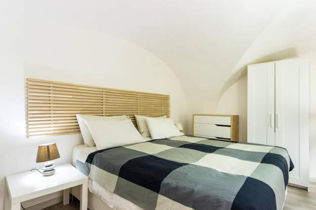 Umberto Flat City Center Catania-Fontanarossai nemzetközi repülőtér Kültér fotó